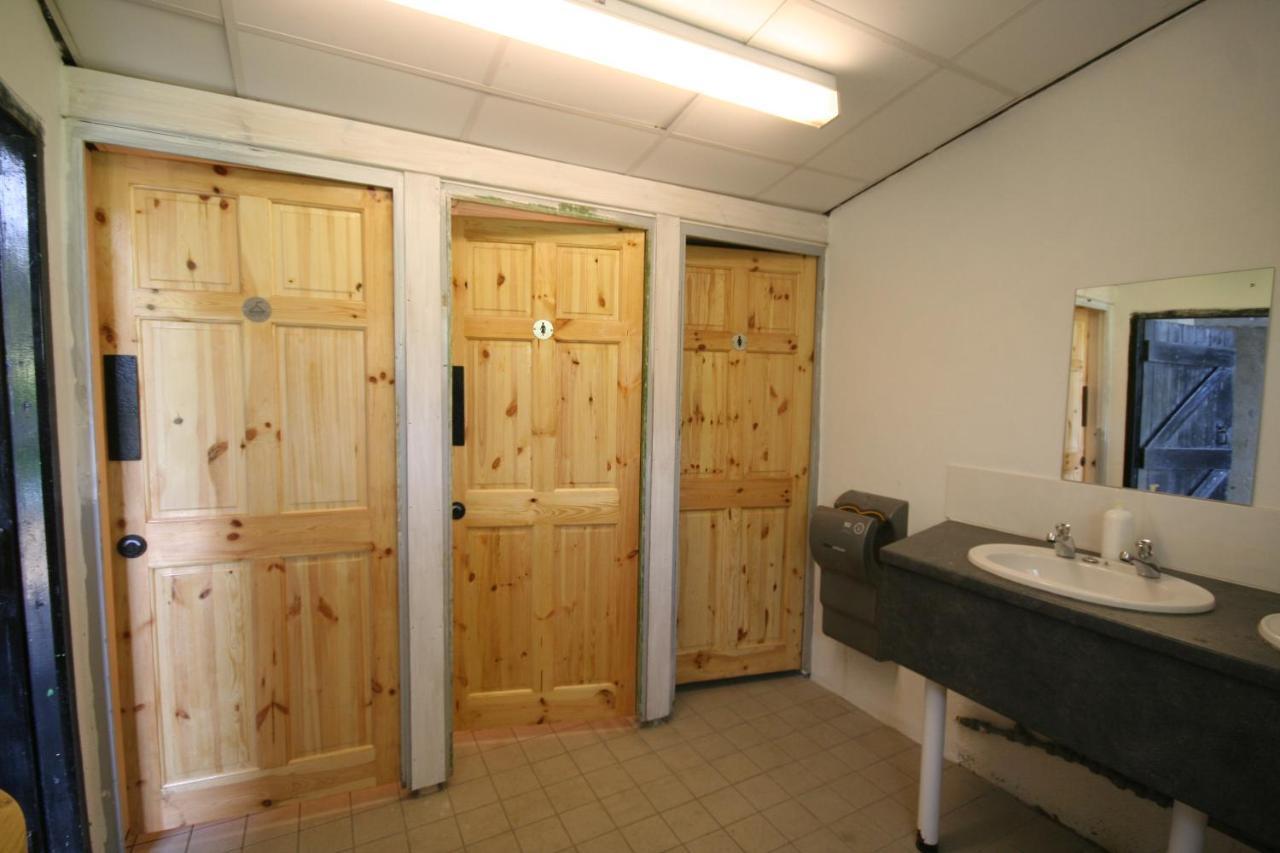 Hotel Dinas Llanbedr  Esterno foto